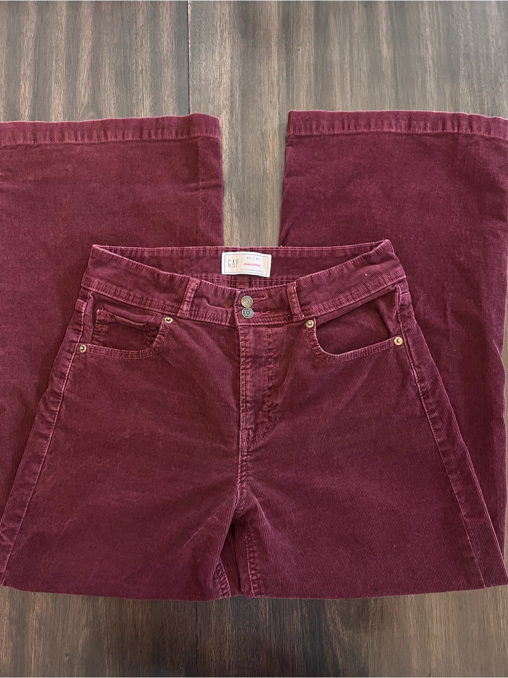 GAP Corduroy Wide-Leg Jeans